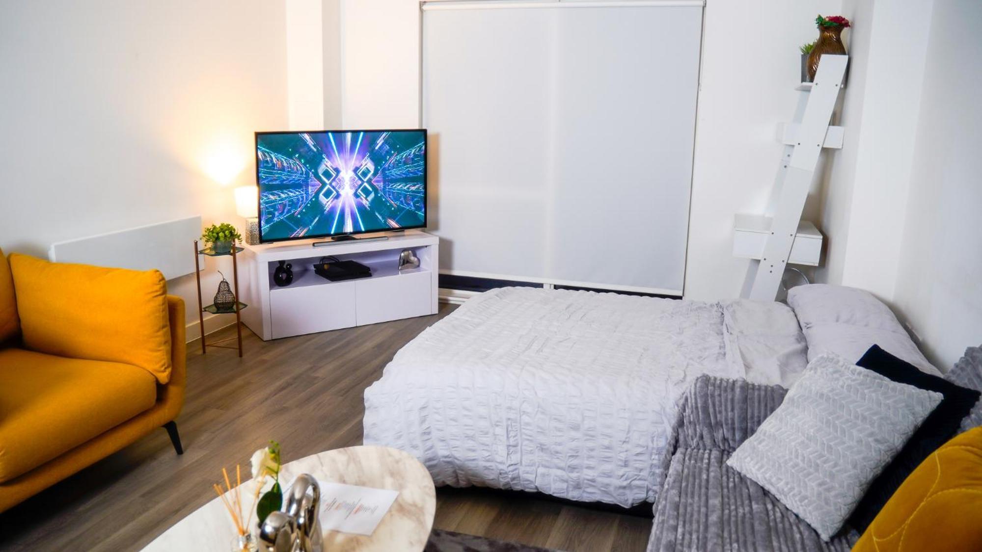 Manchester City Centre Apt With Balcony & Free Parking - Including Free 1-Hour Late Check-Out For Bookings On The 29Th 31St May, Justeat Voucher For 2-Night Stays Minimum! Esterno foto