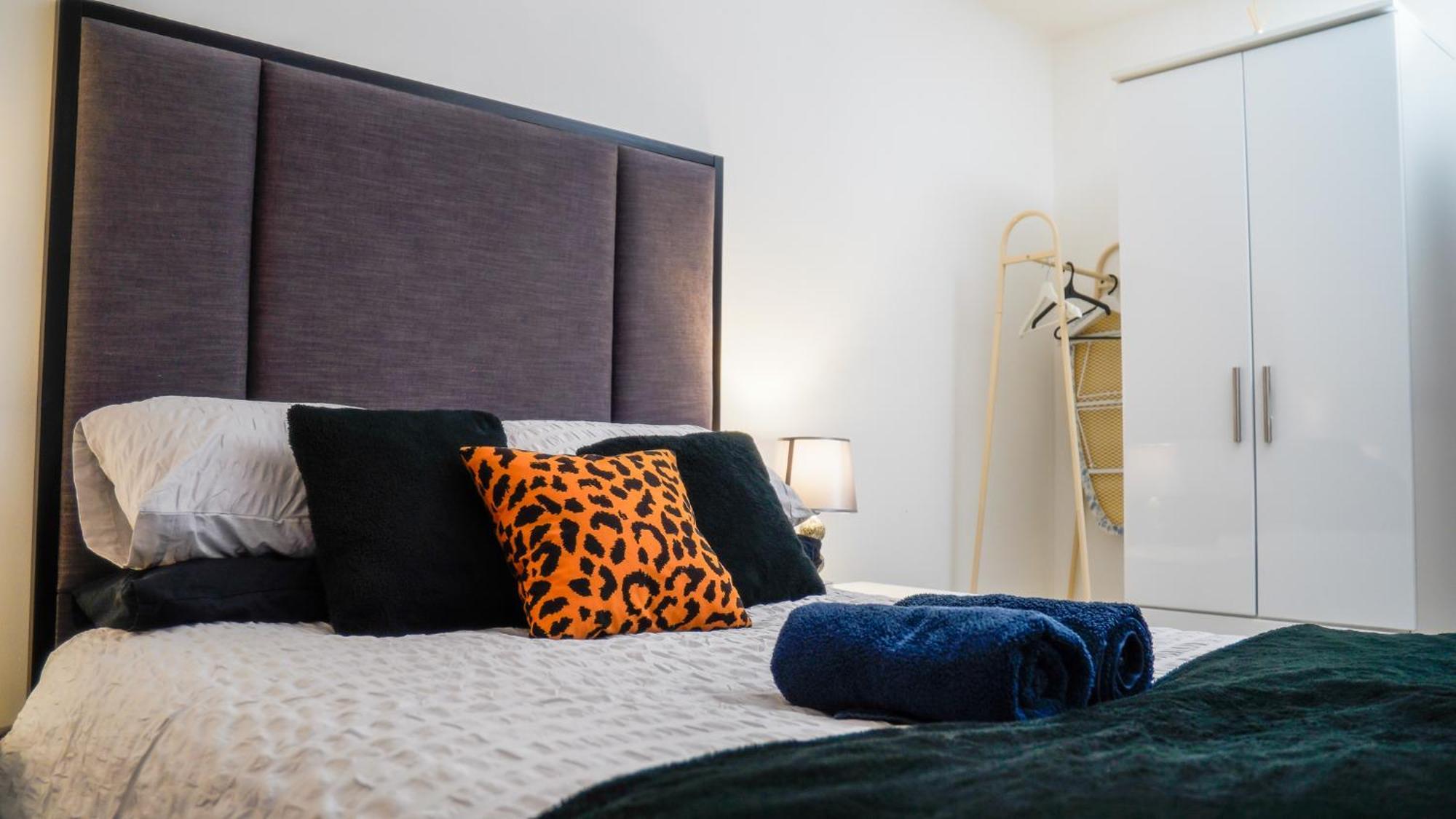 Manchester City Centre Apt With Balcony & Free Parking - Including Free 1-Hour Late Check-Out For Bookings On The 29Th 31St May, Justeat Voucher For 2-Night Stays Minimum! Esterno foto